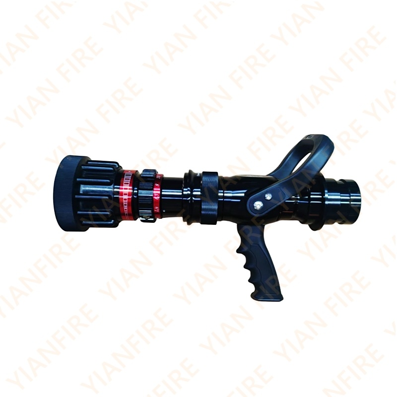 Double water-curtain fire hose nozzles